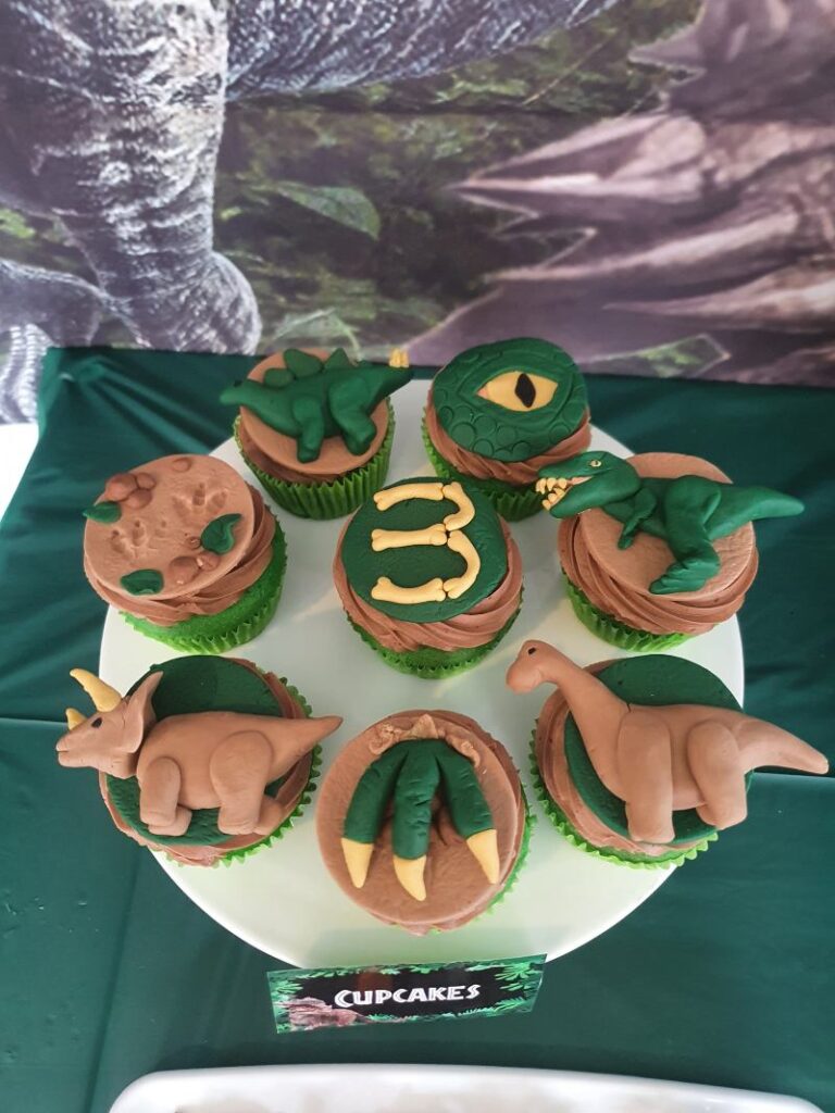 Jurassic party cupcakes