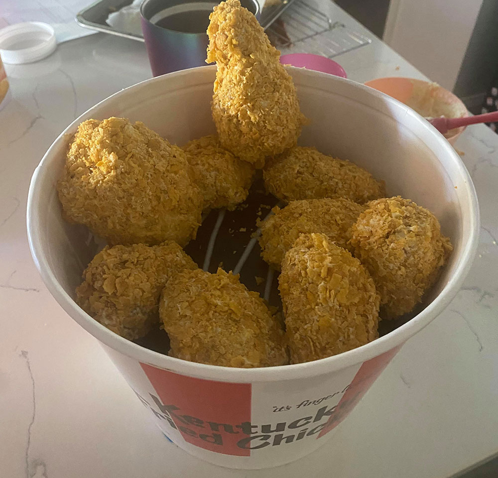 KFC theme bucket of nuggets cake