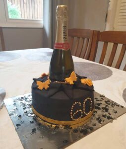 Champagne cake