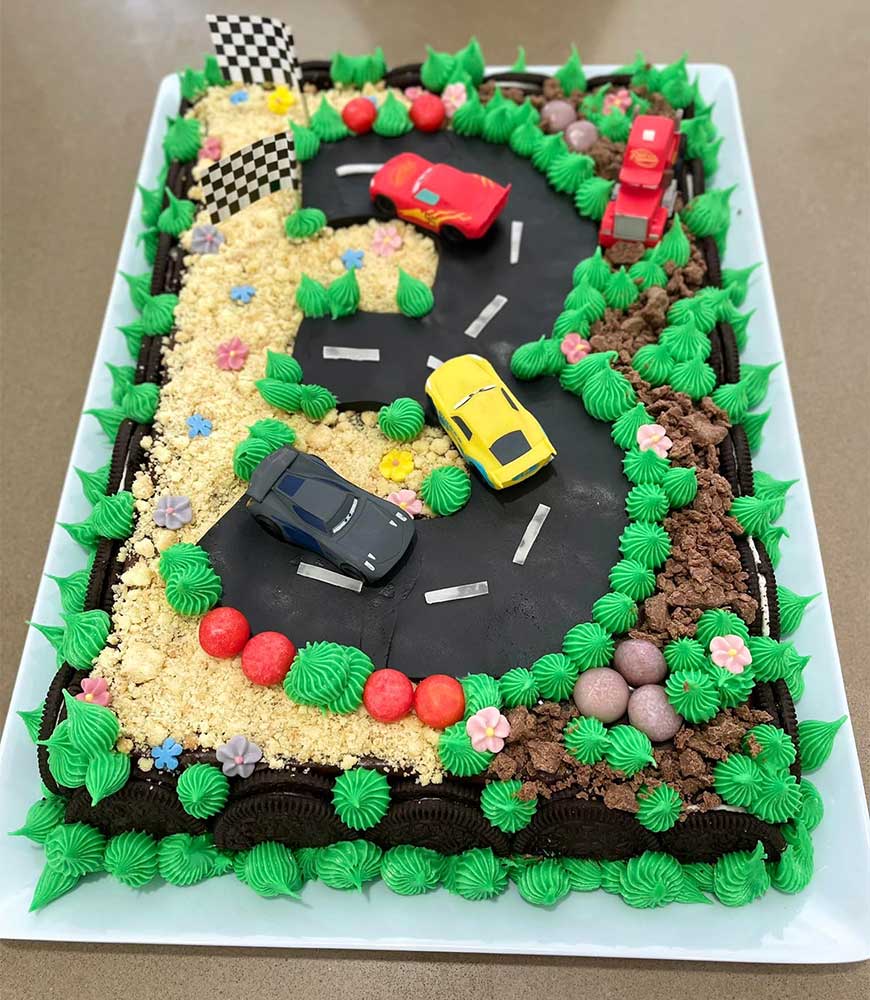 Lightning McQueen Cars Cake – City Cakes