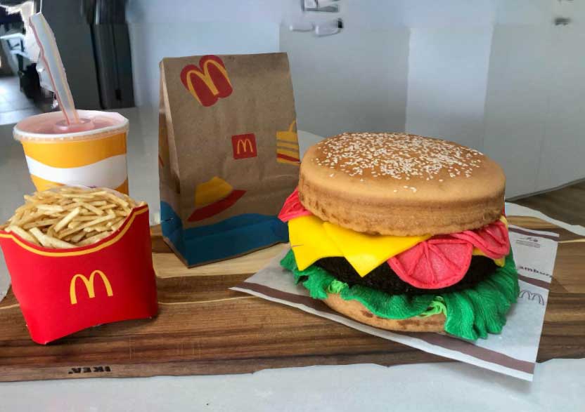 DIY McDonalds Burger Cake