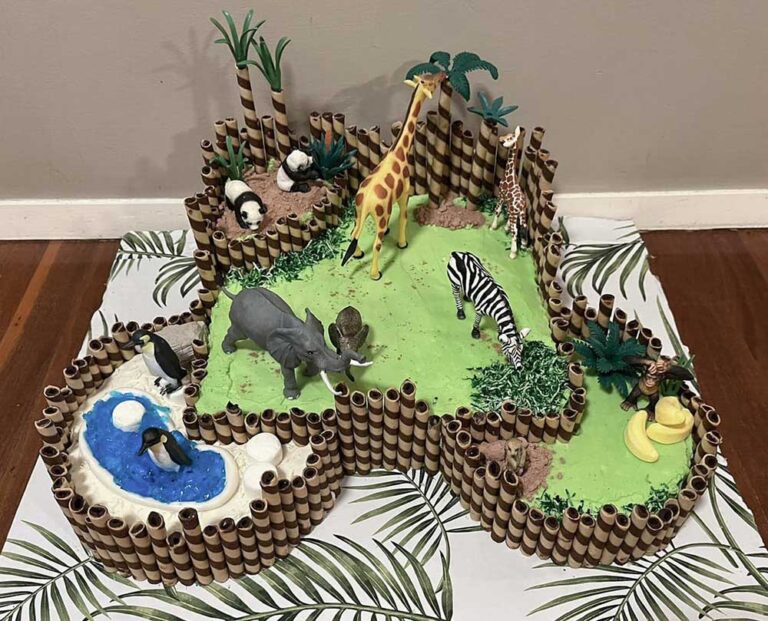 Zoo Cake - DIY Party Central