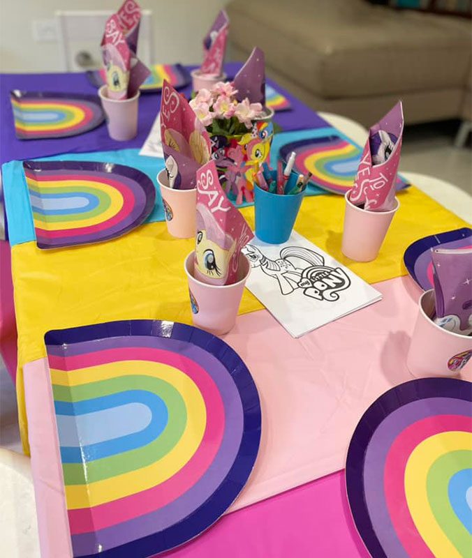 My Little Pony party table