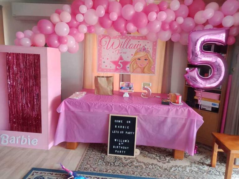 Barbie party decoration dieas