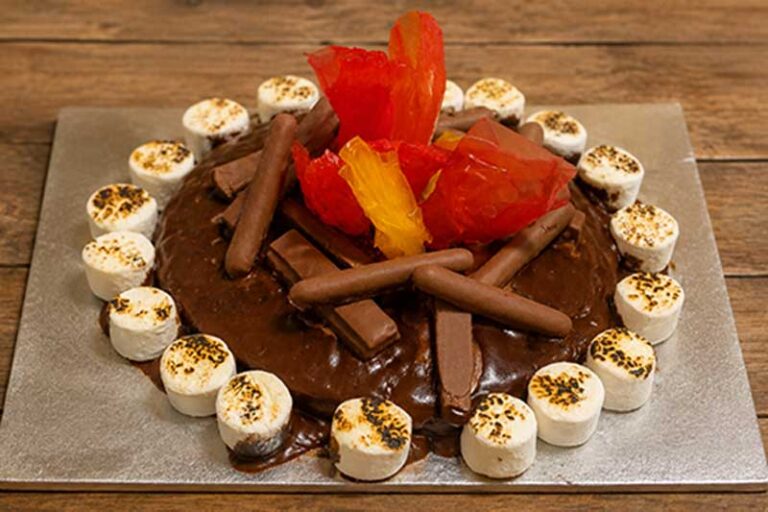easy campfire cake